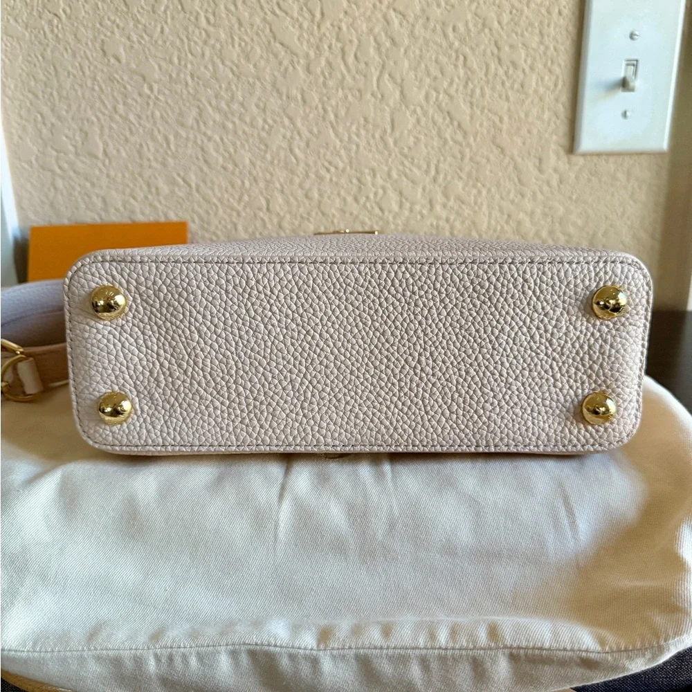 Louis Vuitton Capucines BB Flower Handle - Picture 8 of 12